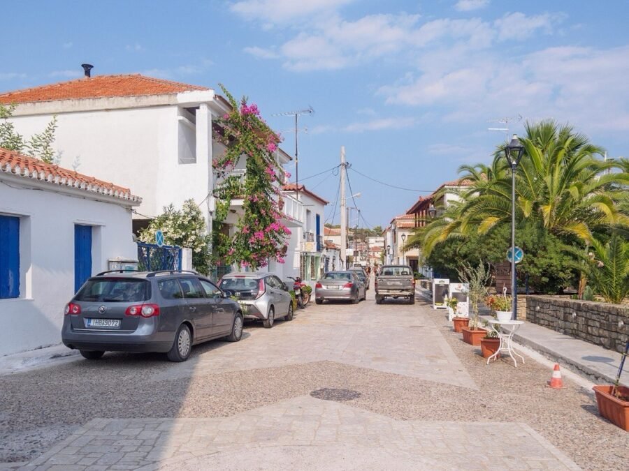 A whitewashed lane in the village of Finikounda